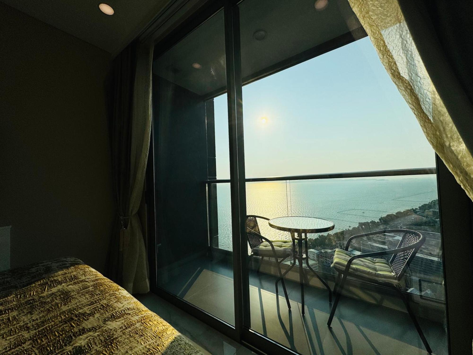 Copacabana Jomtien Luxury Residence & Yahaha Exterior photo